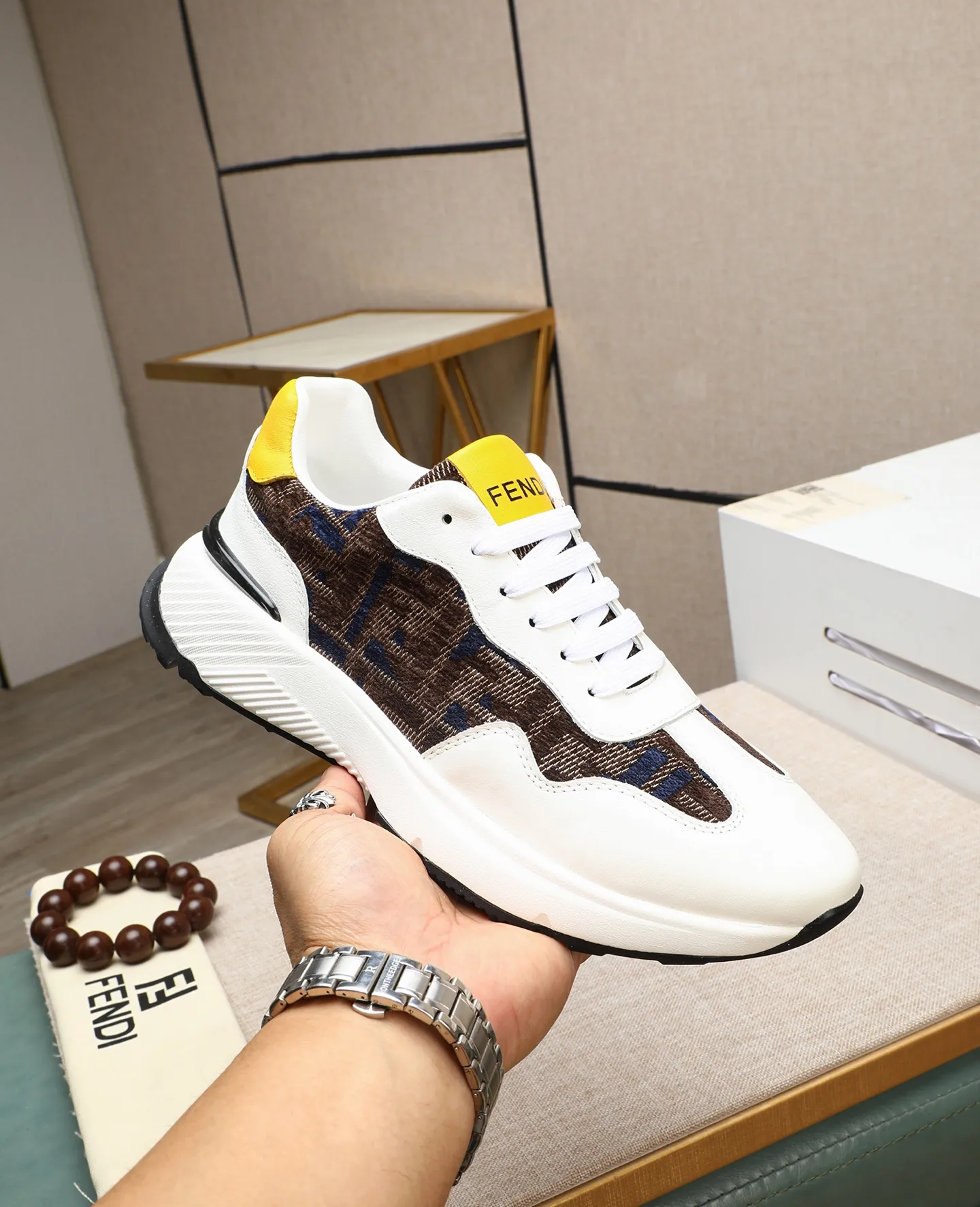 Men's shoes 💰460🕷🕷[FENDI] Fendi fashionable casual men's shoes 🇨🇳Original official website 1:1 model opening, new models are available first 💯Not high-profile but avant-garde, simple About low-key and fashionable, super versatile style 🌿 Made of original cowhide ➕ Pigskin lining 🎋 The version is comfortable on the feet, so rigorous for any small place, and the workmanship is first-class 🍍38-44 Large quantities in stock